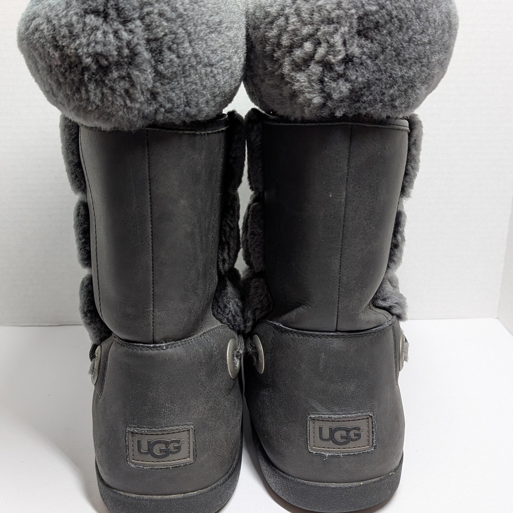 Ugg Sheepskin Leather Moon Boots Women US Size 9 - Picture 2 of 14